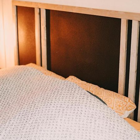 Franc-Bisontin - Unique ! 4 Logements Disponibles Besançon Eksteriør bilde