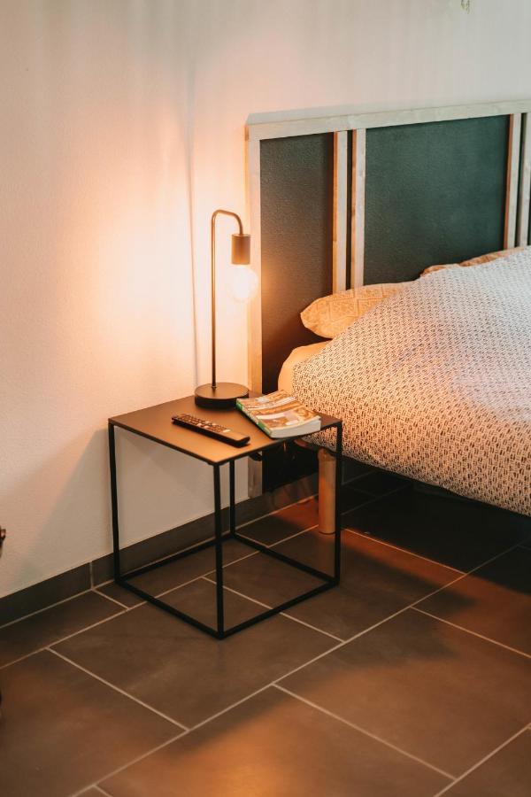 Franc-Bisontin - Unique ! 4 Logements Disponibles Besançon Eksteriør bilde