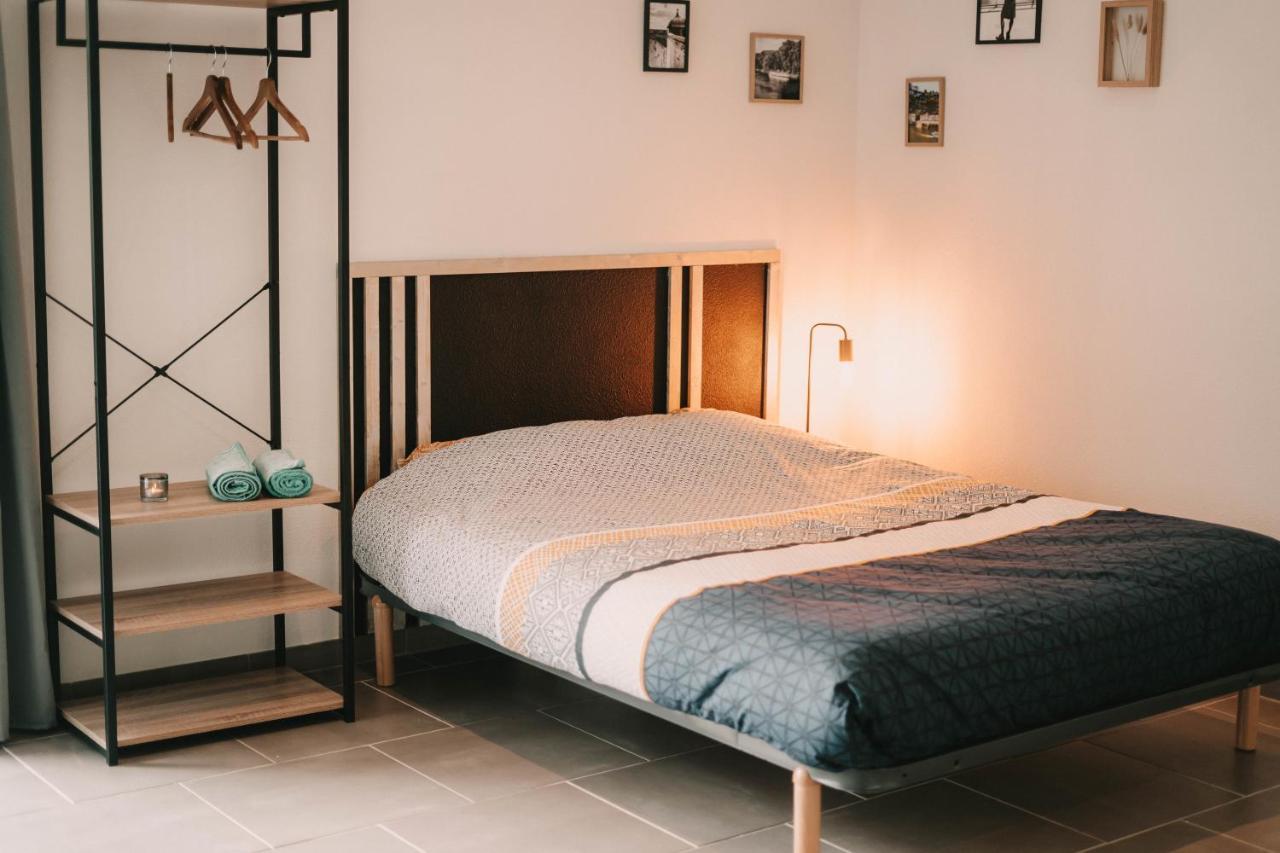 Franc-Bisontin - Unique ! 4 Logements Disponibles Besançon Eksteriør bilde